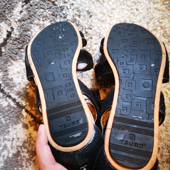 Tsubo Gladiator Sandals! - Picture 8 of 9